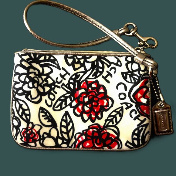 Coach Poppy Y2K Graffiti Daisey Wristlet with hang tag Silver Hardware EUC - Picture 2 of 10